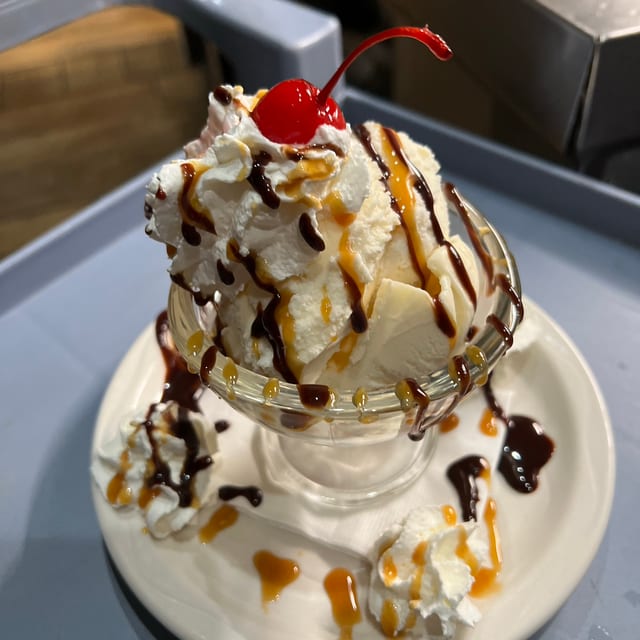 Ice Cream Scoop.